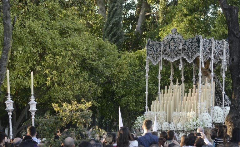 La Candelaria por los Jardines de Murillo